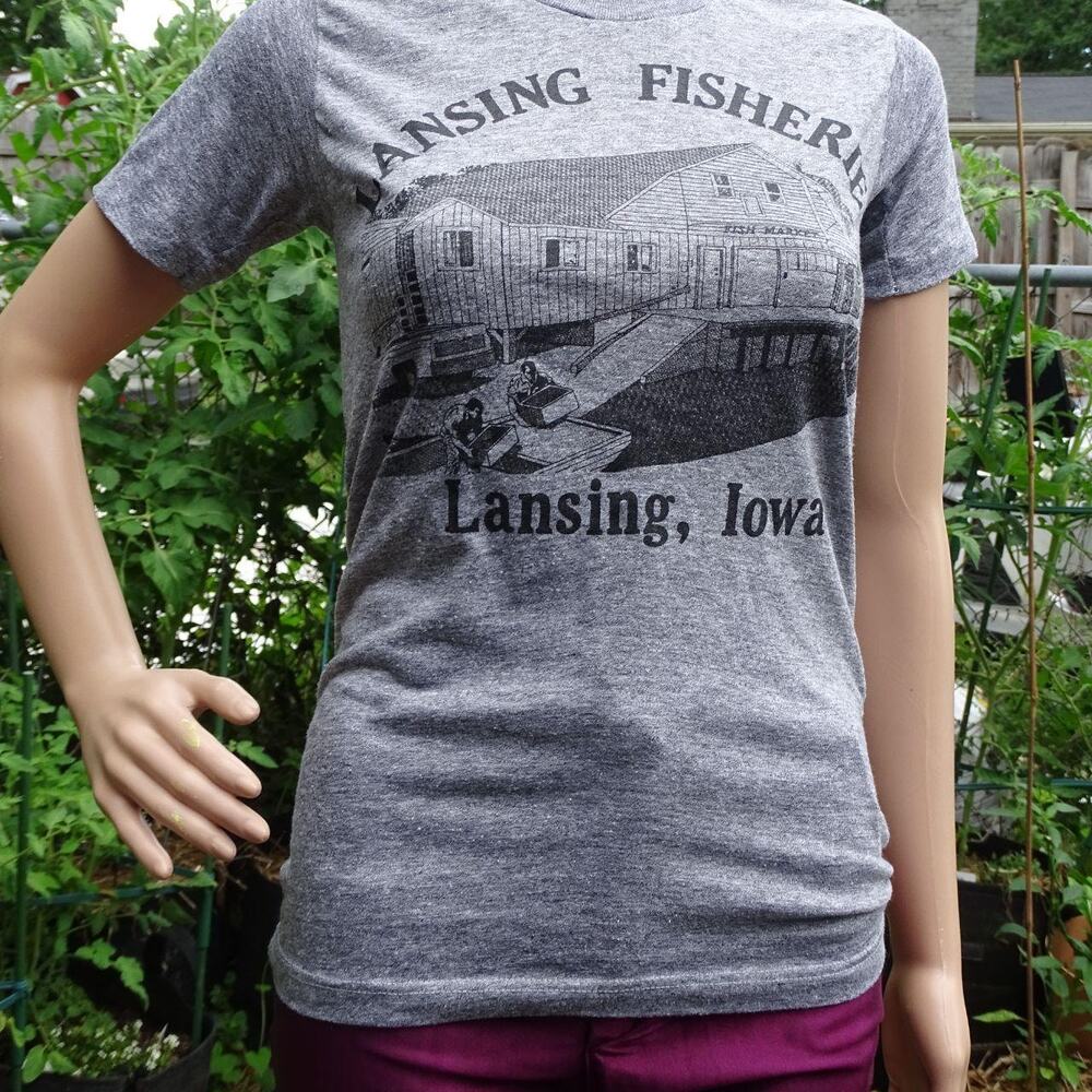 Vtg 80s Lansing Fisheries Iowa T Shirt Stedman Baby Tee Youth L Fits Womens S